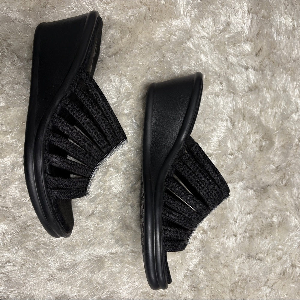 Skechers Rhinestone Black Wedge Sandals - Picture 2 of 3